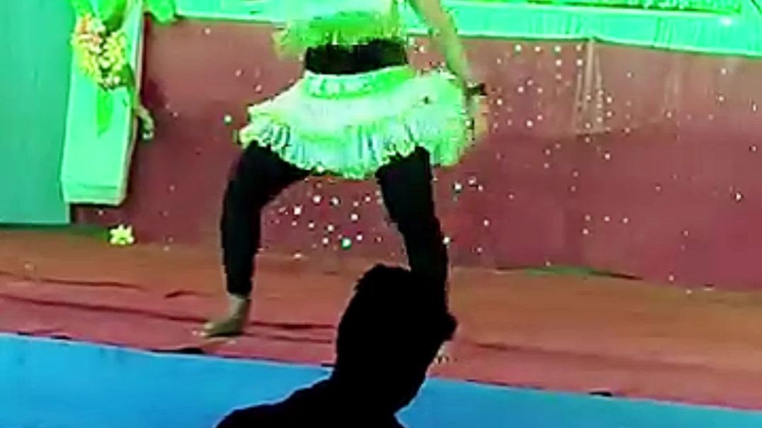 ⁣Jiyarwa Kare Dhukur Dhukur #dance #reels #shorts #india