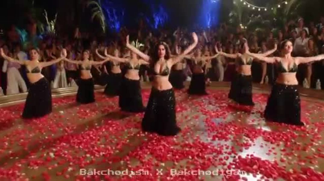 ⁣Jhukegi_Laila_l_Veg_Song___Visualiser_(2026