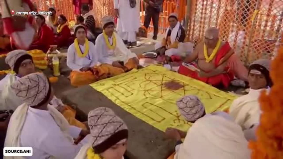⁣Ramayan_Mandir_Shivling_Sthapna___दुनिया_के_सबसे_बड़े_शिवलिंग_की_स्थापना(360p)