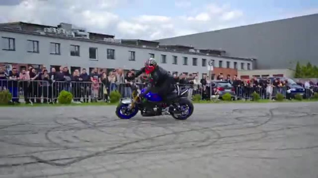 ⁣Modifaide rasing bike