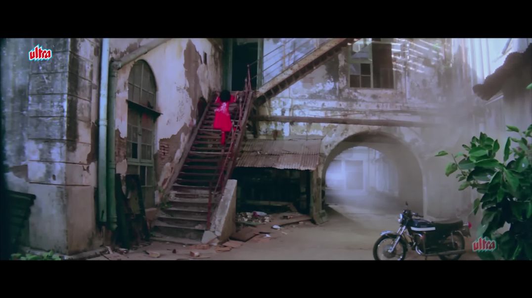 ⁣हम लाख छुपाये प्यार मगर 4K - जान तेरे नाम - आशा भोसले(2K_HD)