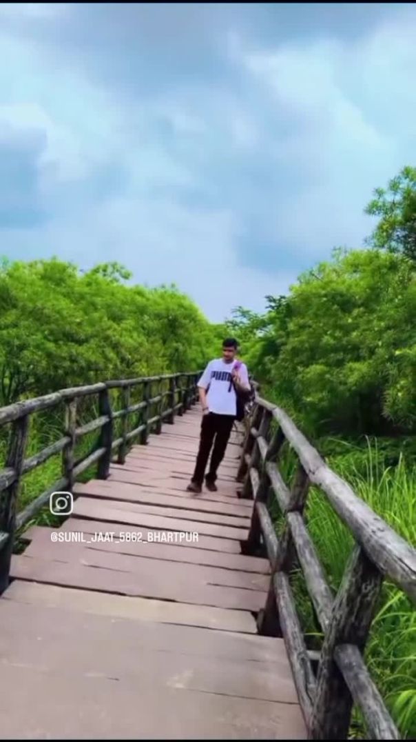 VID_20250817_205259_796