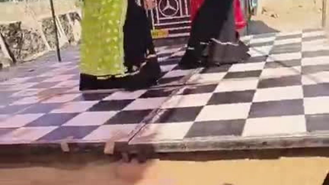 दो सिम 2 की