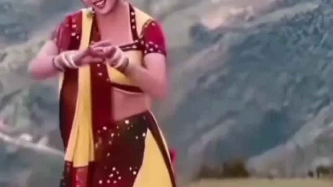 ⁣Dekha Tujhe To Ho Gai Deewani