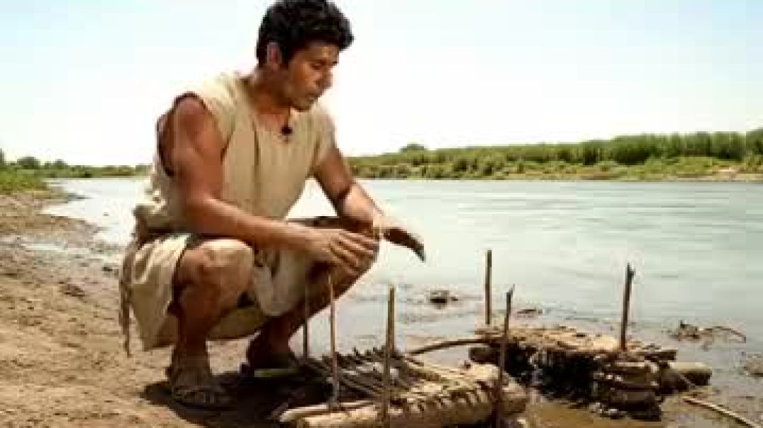 ⁣The_First_Bridge_Ever_Built_–_5000_Years_of_Human_Engineering_🪵🌉_#aihistory_#shorts(360p)