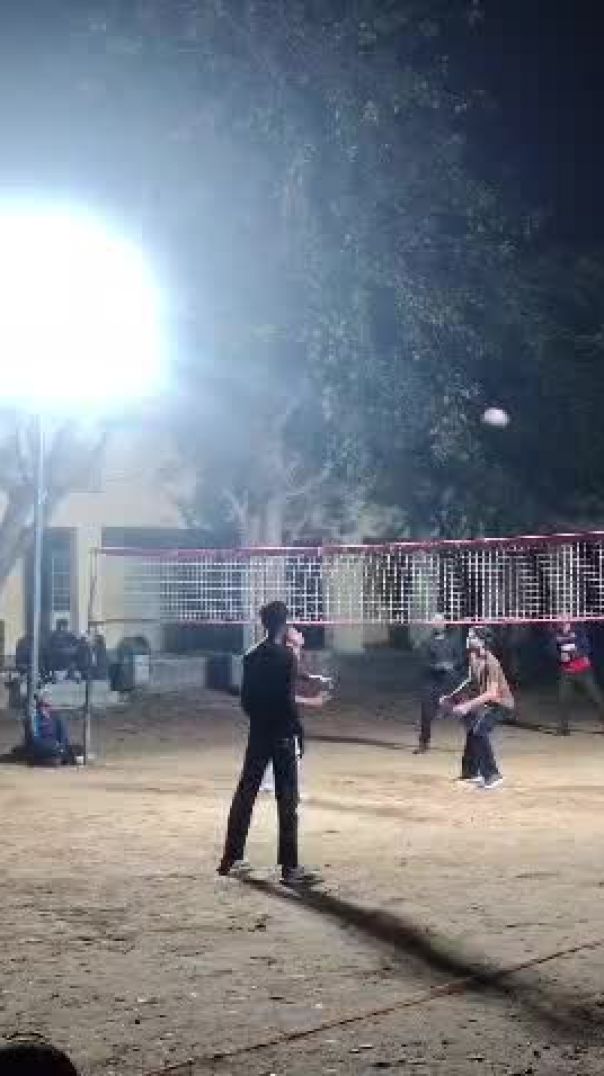 Shooting volleyball
