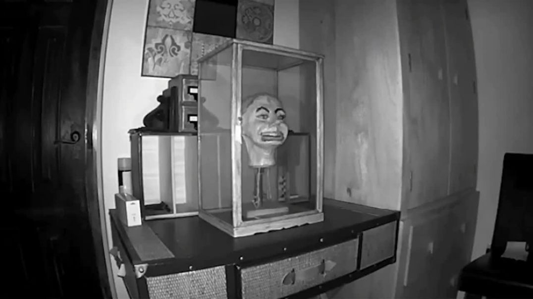 ⁣Asli Bhoot Camera Me Kaid _ Real Ghost Caught On Tape _ असली भूत का वीडियो