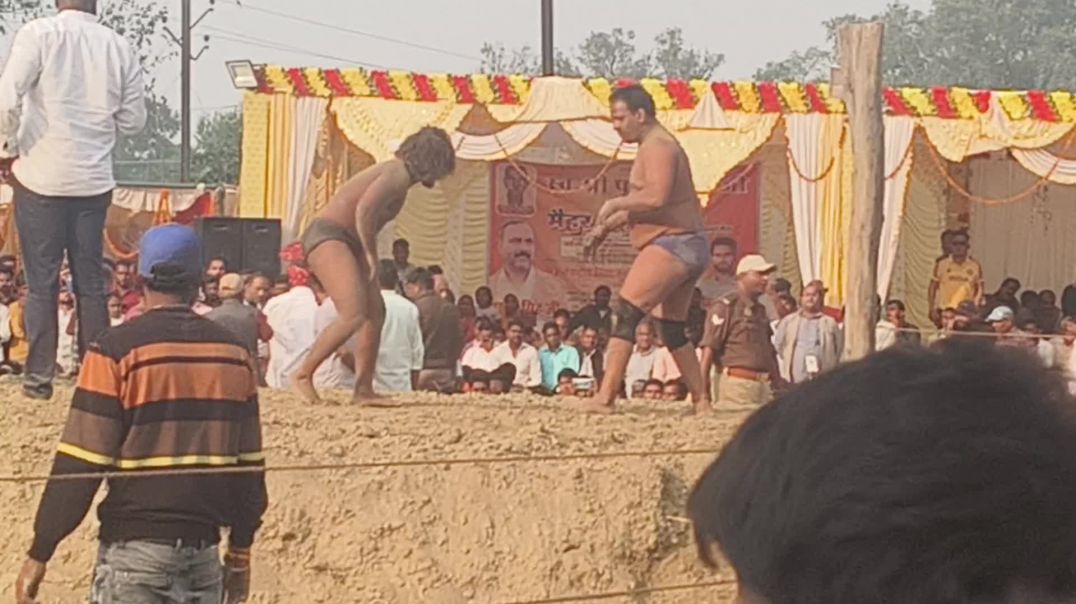 ⁣Chim Chim Dogra Ki Kushti 🤼‍♂️ | Desi Akhada Ki Zabardast Ladai | Full Power Wrestling