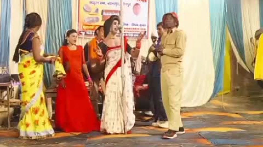 ⁣हथवा में पिपरा के पात हो मलिनिया दीपक नाच खजुरन