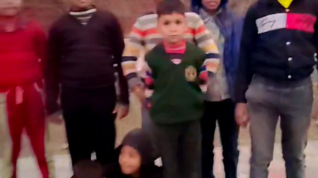 ⁣Aaj Park mein bacchon ne chala Diya Safai abhiyan  ||आज पार्क में बच्चों ने चला दिया सफाई अभियान || 