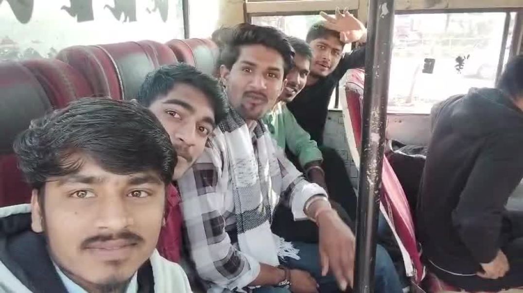 ⁣New year outing with friends #outing
