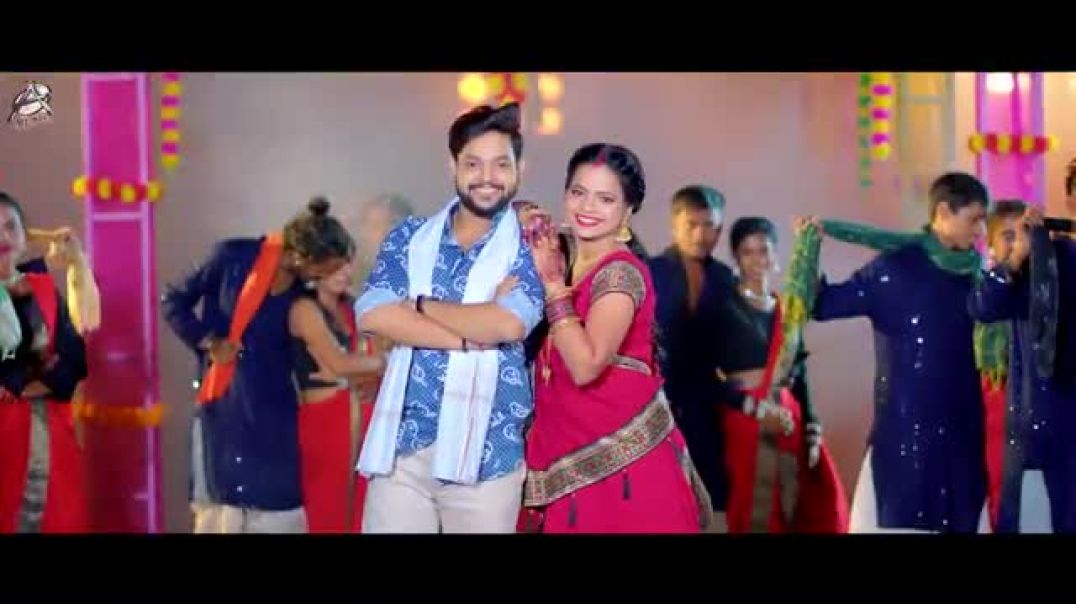 ⁣Karishma_Kakkar___Sadiya_Kariya___New_Bhojpuri_Song(360p)