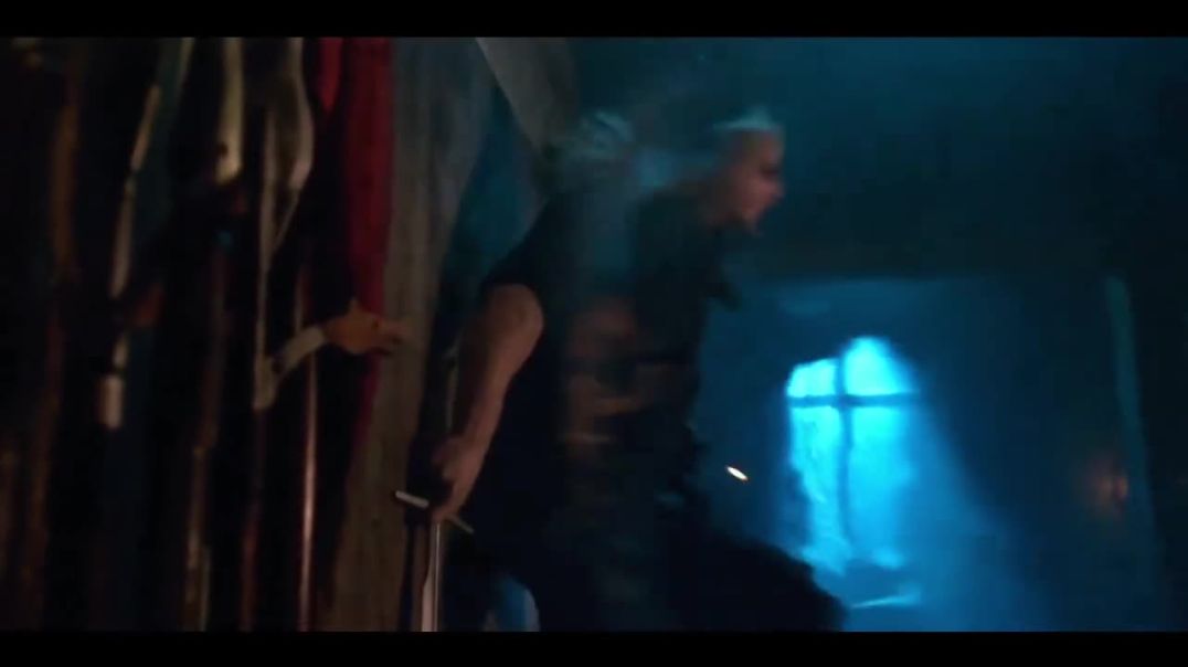 VAMPIRA BRUXALas bruxa son un tipo de vampiro de alto nivel, extremadamente peligrosas y poderos