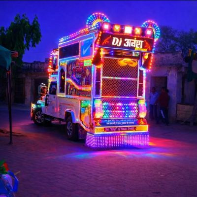 113563785973343033207