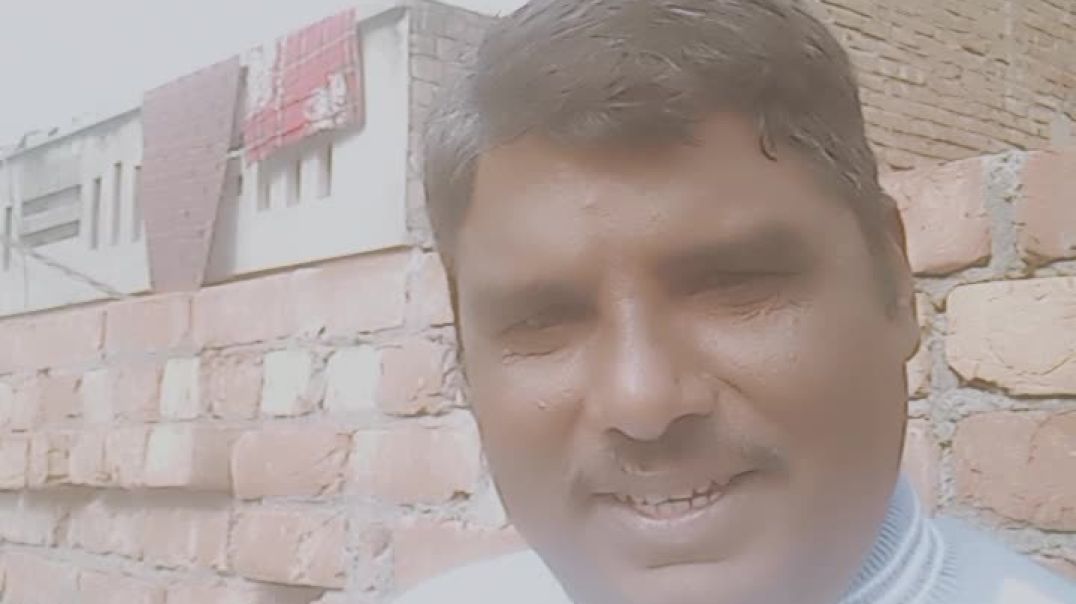 ⁣छत पर धुप का आनन्द लेते हूऐ।लाईक ओर सबस्क्राइब करे