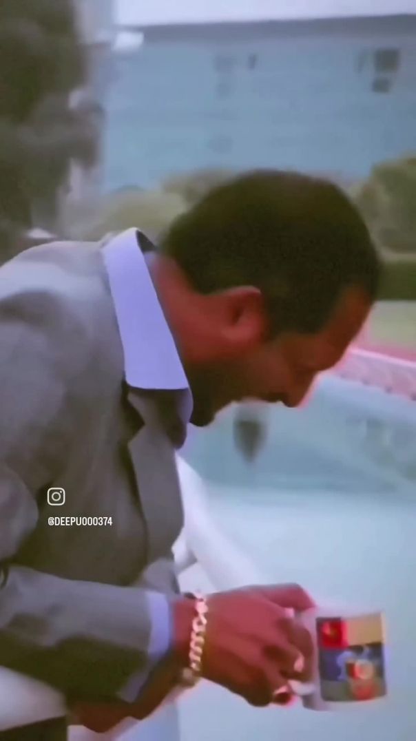 देखो कही नजर न लग जाए 😄😄😄😄