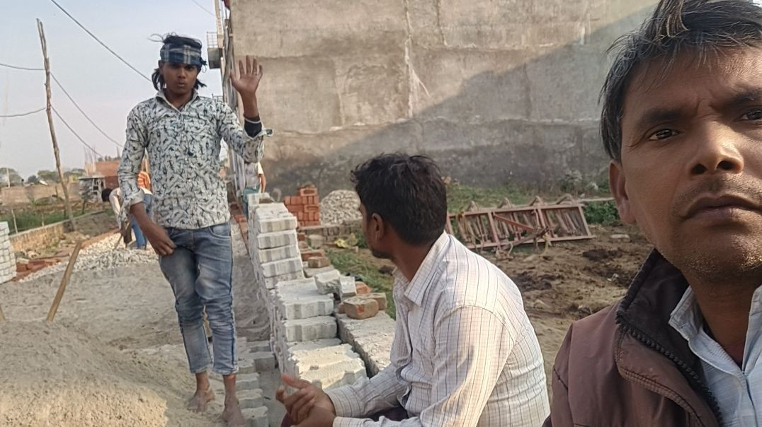 ⁣मेरा काम चल रहा है