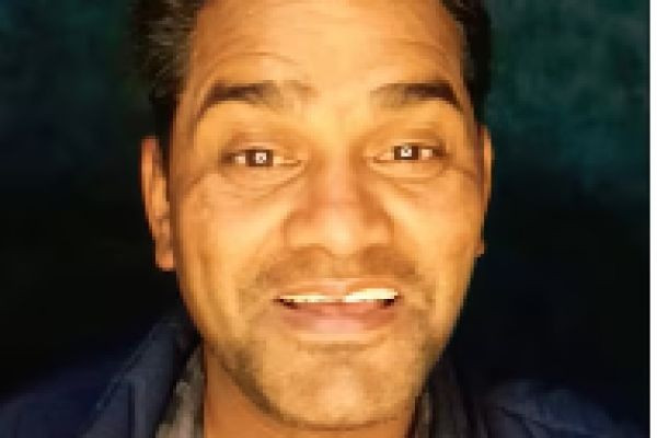 😂 हँसी का डोज़ तैयार है! 😂 <br>ज़िंदगी में टेंशन बहुत है, <br>इसलिए हम लाए हैं Non-Stop Comedy Shorts 🤣 <br> <br>📱 छोटे वीडियो <br>🔥 देसी जोक्स <br>🎭 रिलेटेबल कॉमेडी <br>💥 हर वीडियो में फुल ..