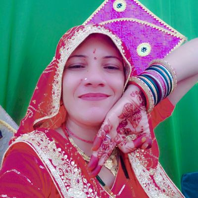 100168422115950922678 