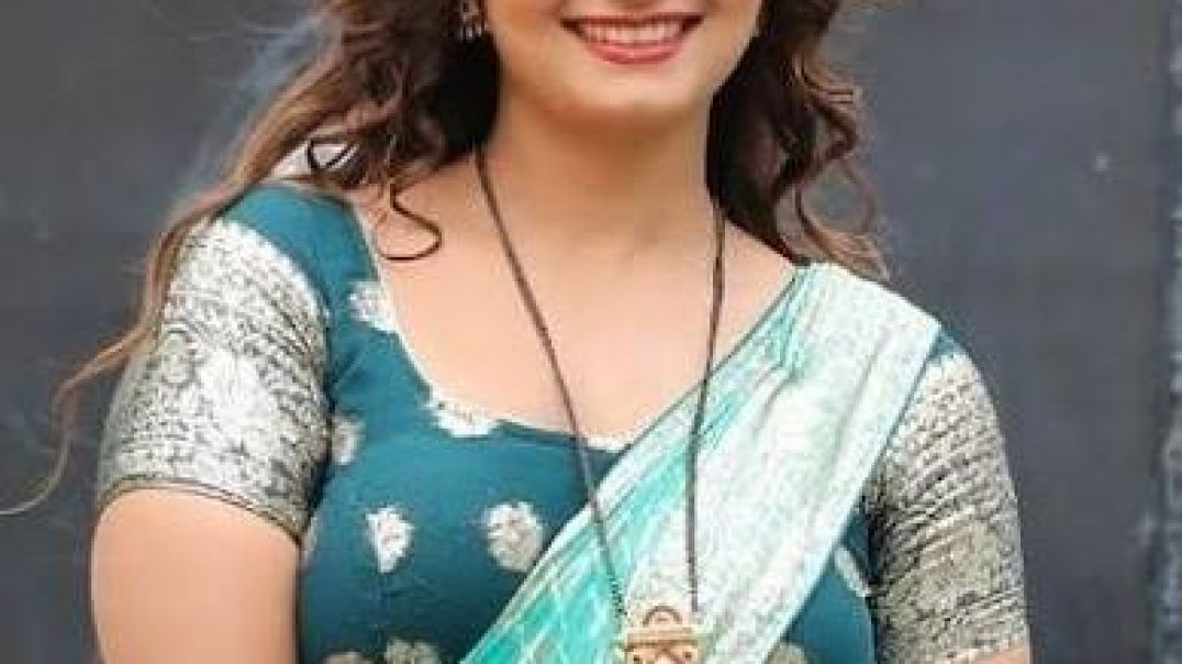 #pritypaswan__#rebika_adhikari_#stageprogram_l_कमरिया_पे_भला_चली_bhojpuri_song_ll