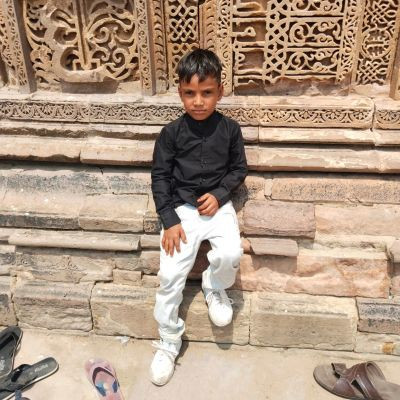 107748418856899877019 