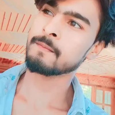 102545475133857027766 