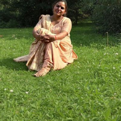 110058822218596383753