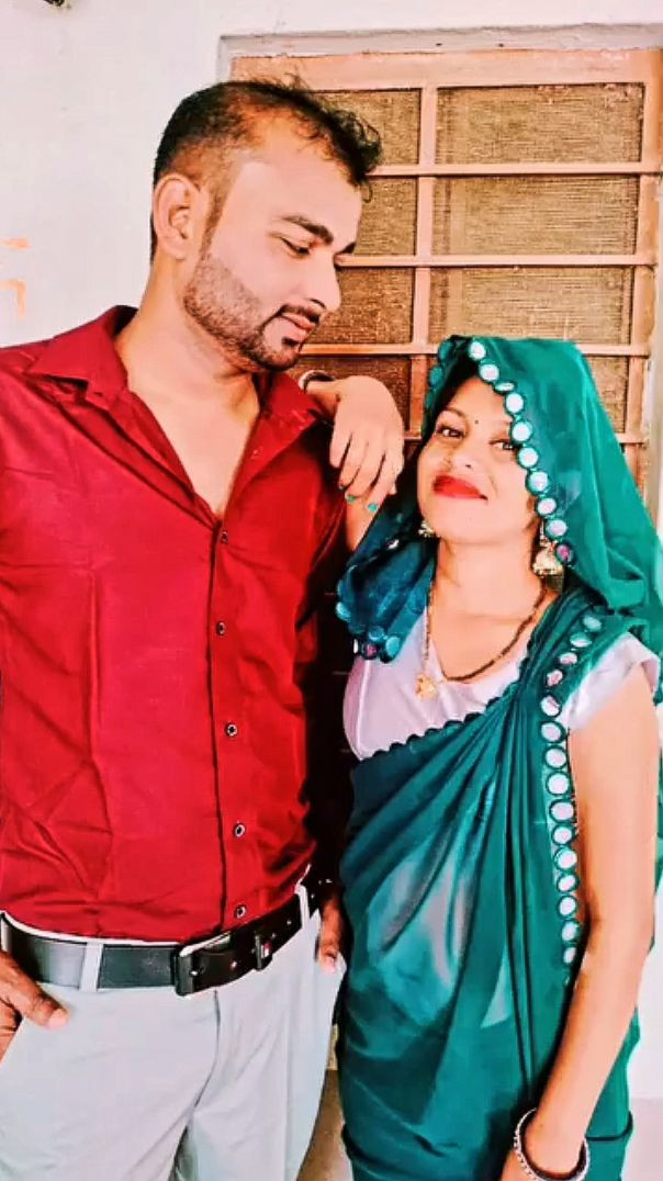 Pati patni ki nok jhok pyaar with song