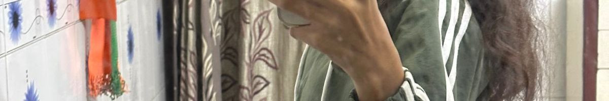 116585838229042876581 