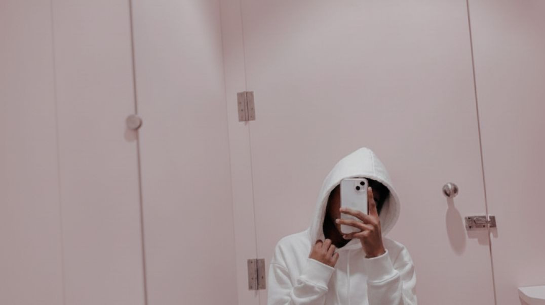 ⁣Ek Love Story Aisi Bhi 💔😂