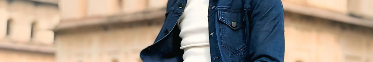 105503331387476221885 