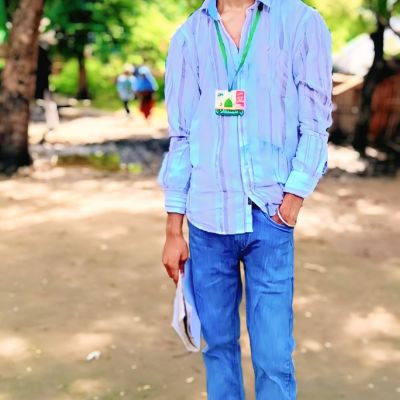 104404421363832347153 