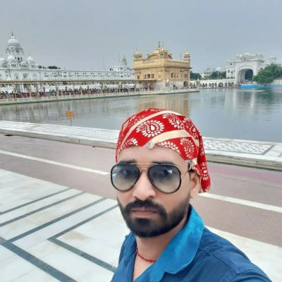 113803423627415705659 