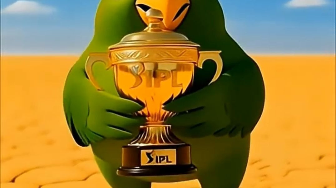 ⁣parrot or IPL trophy ka video 😱😮#story #shorts #viralshorts #trendingshorts #ipl #aishorts #parrot