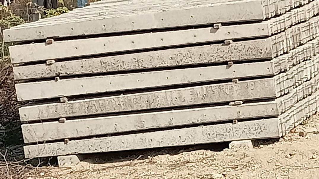 ⁣किसान के खेत पर लगने वाले पोल 👇🤔🫠🫠