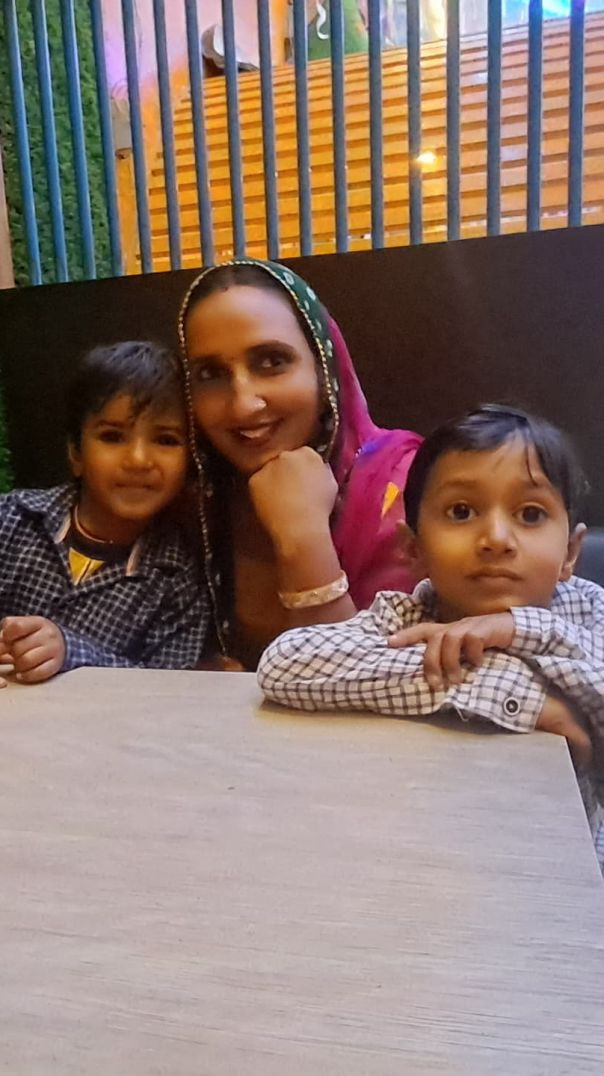 VID_20251116_220208_431