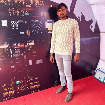 102895444267224919711