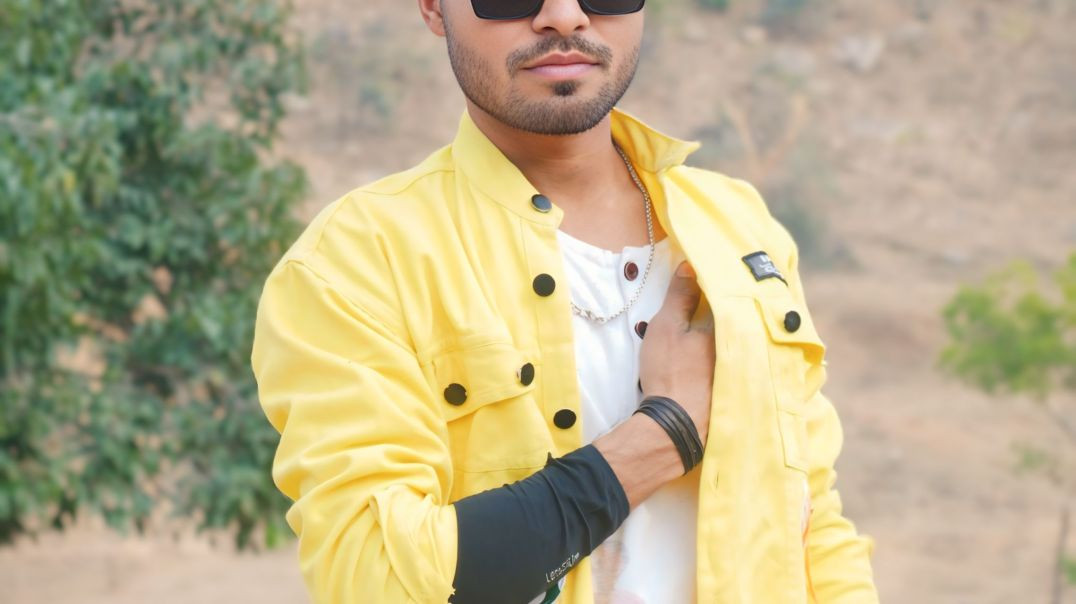 ⁣Hamko divana bana lijiye @bhojapuri dance