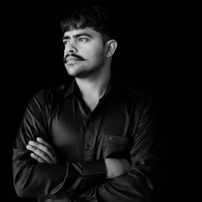 110880462652779867189 