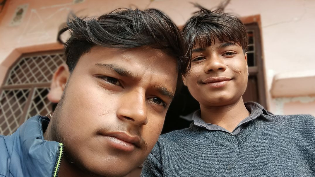 ⁣Kar lo hamare gaon ka Mausam bingra block 😅😄😂😄