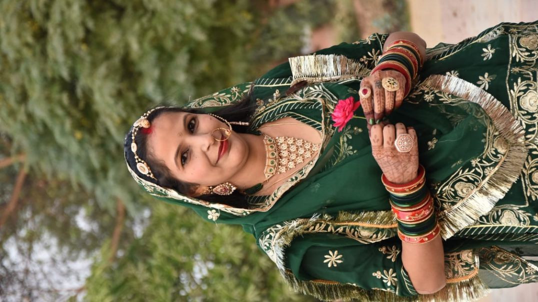 ⁣Apnatube pr mera Frist video