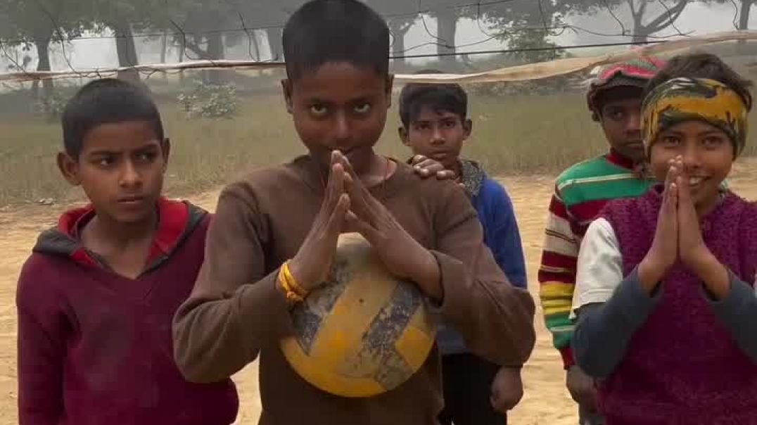 ⁣Please help me bhai