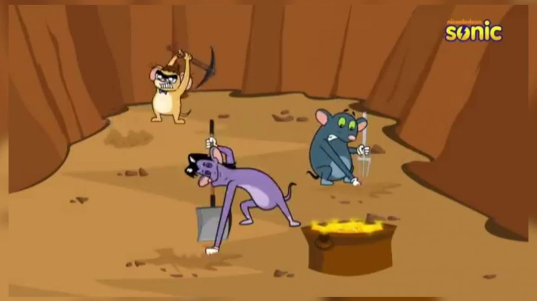 ⁣Hamara kya h hamara kam h aapko hasana🥰