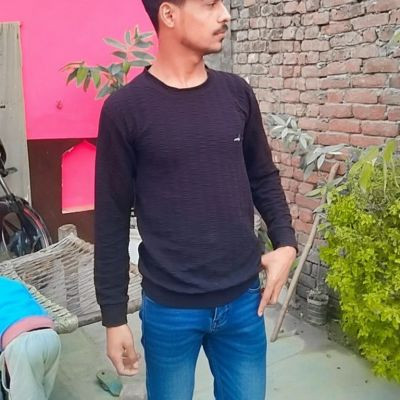 111927030558649578359 