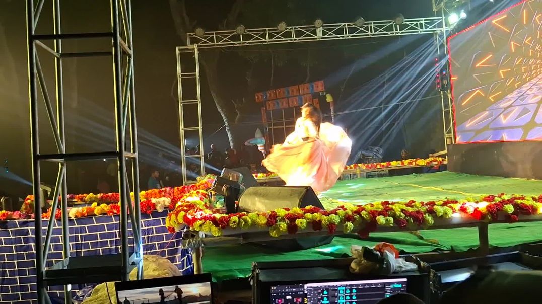 ⁣na na karte pyar haye mai kar gayi ll Dance Hungama ll Nilanjana Dance Academy