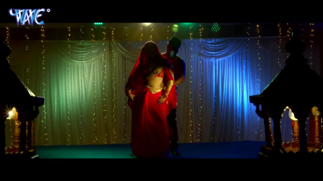 Pawan_Singh_Amrapali_Dubey_Indu_Sonali_Rate_Diya_Butake_Satya_Movie_Song [Q3sS5v2kQQU]