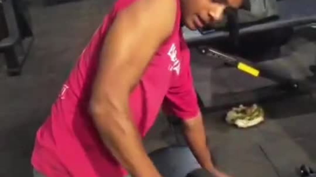 ⁣_triseps _trendingvidio 😯😯