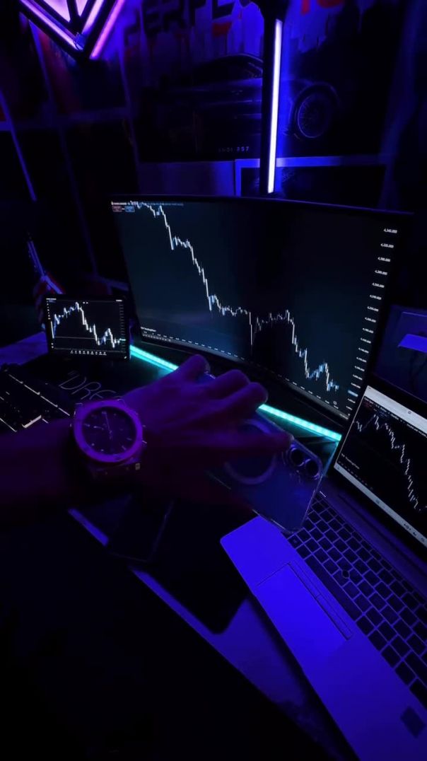 Profit_Pulse___Side_hustle___Matrix_escapers