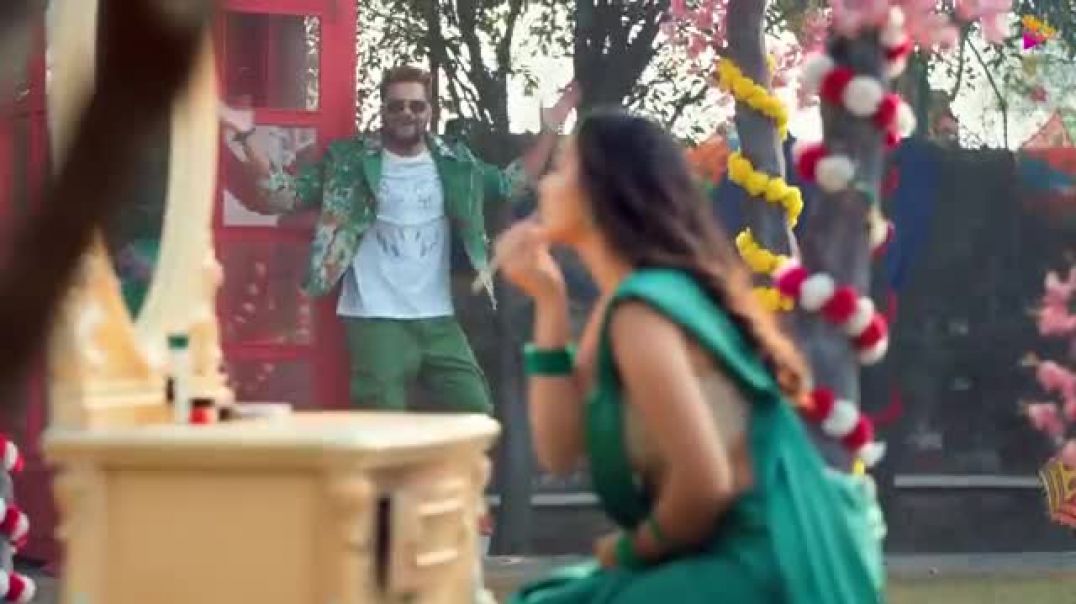 ⁣-Video-बती-कट-गया-रे-Khesari-Lal-Yadav-S_4