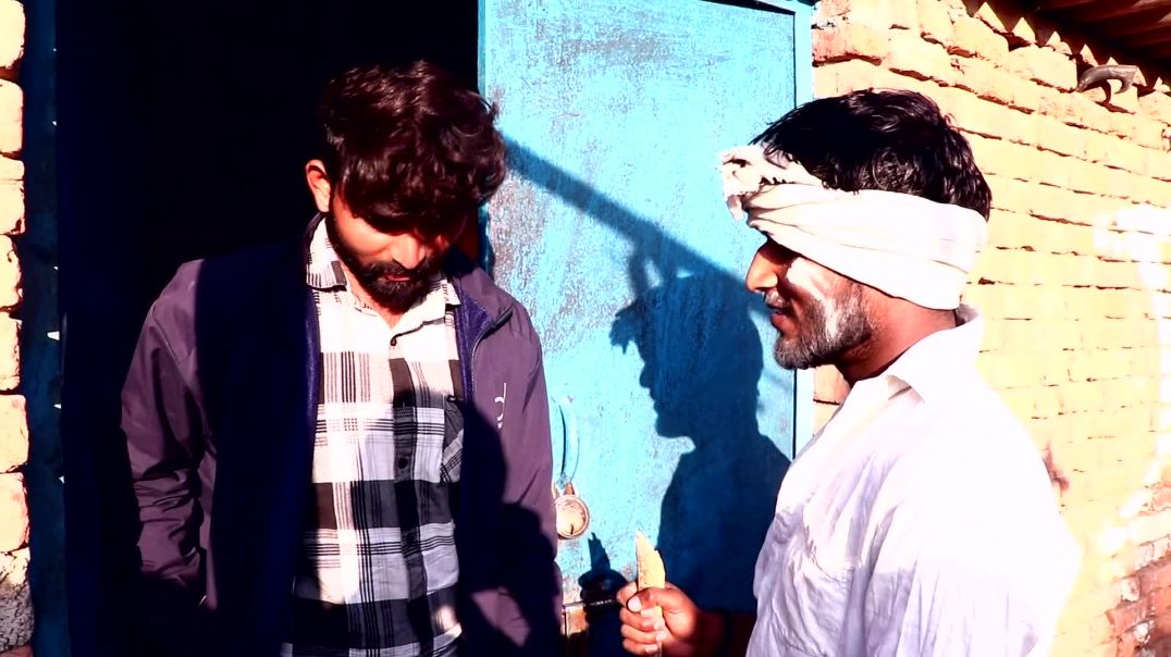 ⁣bhikari Ko Diya ₹500